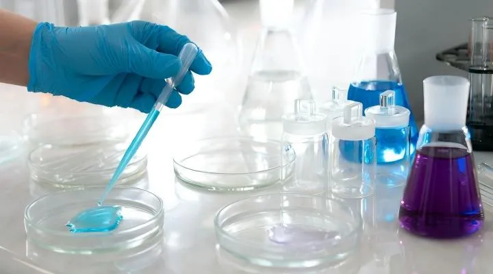 مركز أبحاث وتطوير متطور